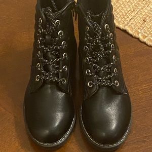 Steve Madden, the Girls' J-Betty Moto Boots  size 12 black